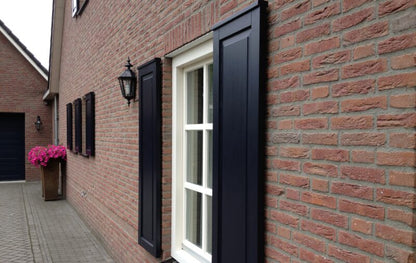 Donkerrood gereduceerd handvorm waalformaat